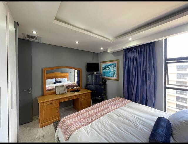 2 BEDROOM APARTMENT FOR SALE IN POINT WATERFRONT